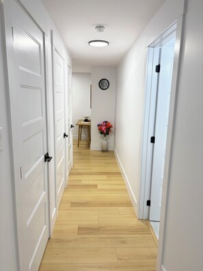 Interior - Luxury 1 BedRoom Suite | Near YMCA & Mountain Rd (Moncton)