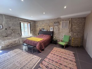 Room - Vrbo Property (La Roche-Clermault)