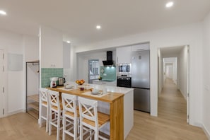 Interior - City and Beach by Fidalsa (Alicante)