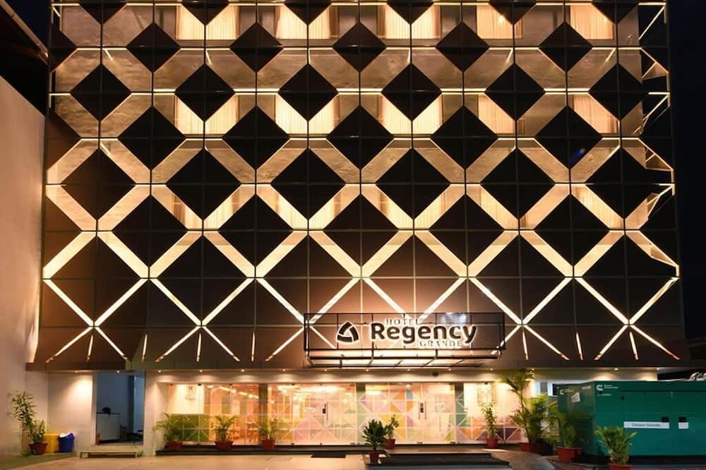 Hotel Regency Grande