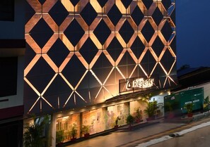 Exterior - Hotel Regency Grande (Thiruvananthapuram)