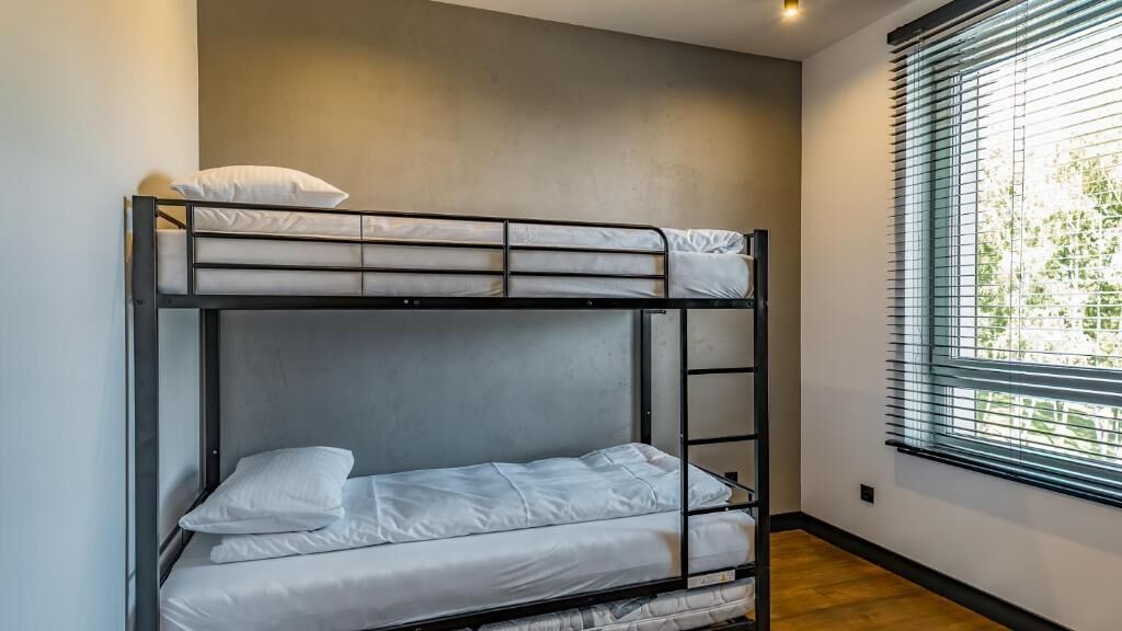 Apartamento família, sacada, vista para o lago