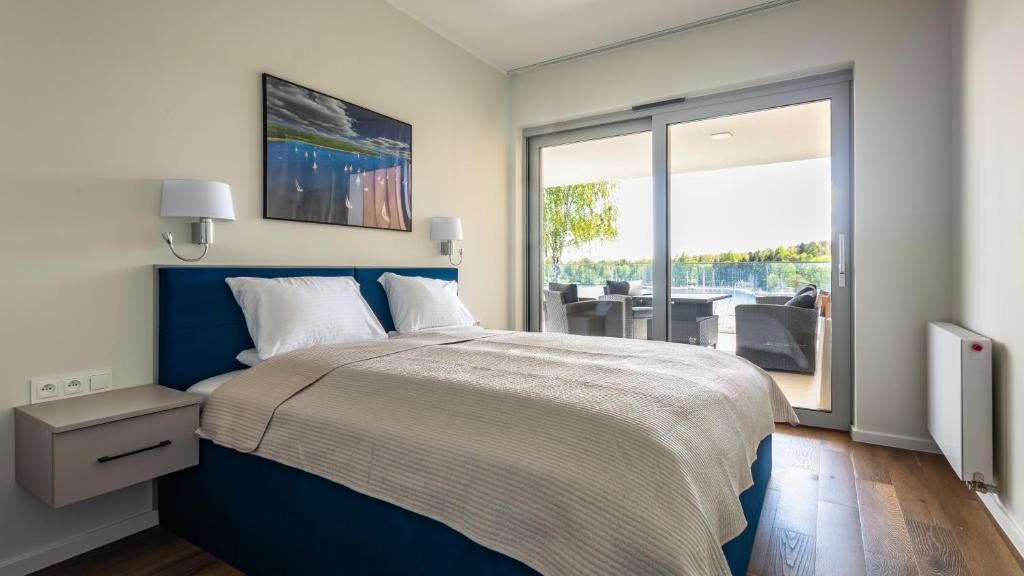 Deluxe Suite, 2 Bedrooms, Lake View