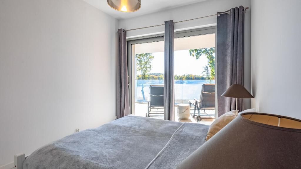 Suíte superior, 1 quarto, ar-condicionado, vista para o lago