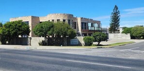 Exterior - Stonehouse on Main (Struisbaai)
