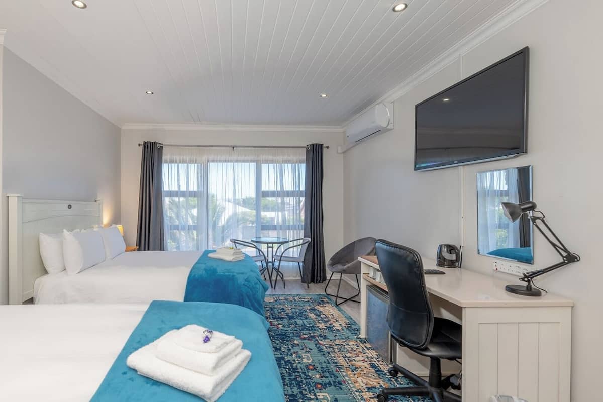 Family Double or Twin Room, 2 Double Beds, Non Smoking