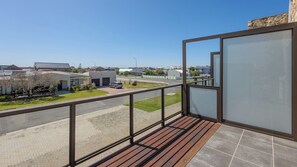 Kahden hengen deluxe-huone, tupakointi kielletty, parveke | Terassi/patio