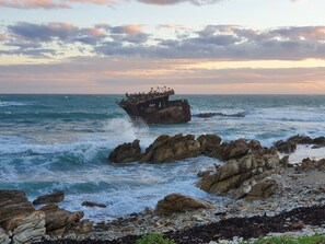 Beach - Stonehouse on Main (Struisbaai)