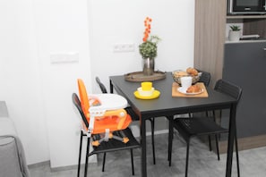 Dining - Glücks-Burg "Sonne" vacation apartment (Glücksburg)