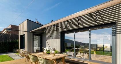 Beach 5☆Chic Home | PerfectGetaway | Amazing views