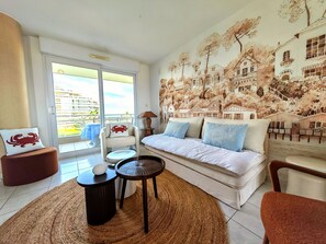 TV - Bright apartment sea view - 6 guests (Canet-en-Roussillon)