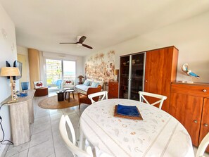 Interior - Bright apartment sea view - 6 guests (Canet-en-Roussillon)