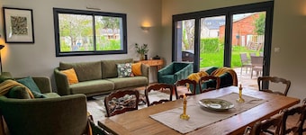 Welcoming house, parking, pets welcome - 8 guests