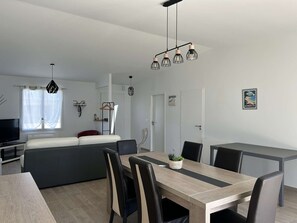 Dining - Cozy house, sea access - 6 guests (Barbâtre)