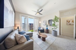 Living area - Bright 2BR/2BA Tampa Haven: Productivity & Relaxation (Tampa)