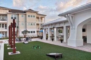 Property amenity - Landing Apartments near Calusa Nature Center & Planetarium (Fort Myers)