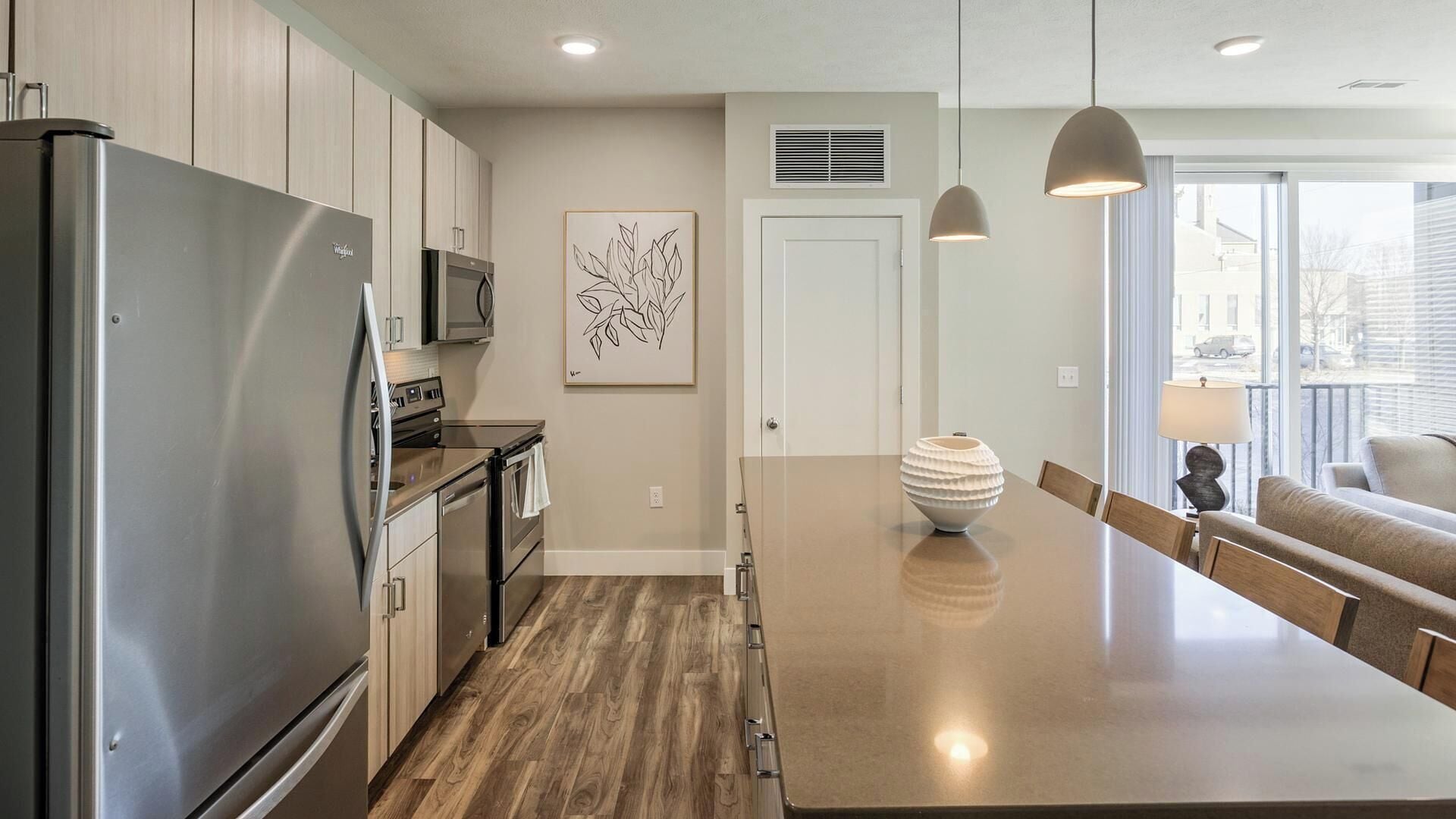 1 bedroom, individually decorated, individually furnished