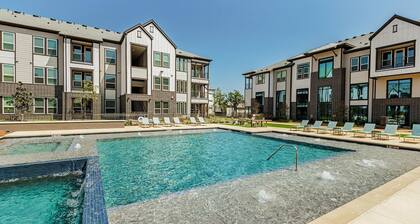 Landing Furnished Apartments - Larkspur