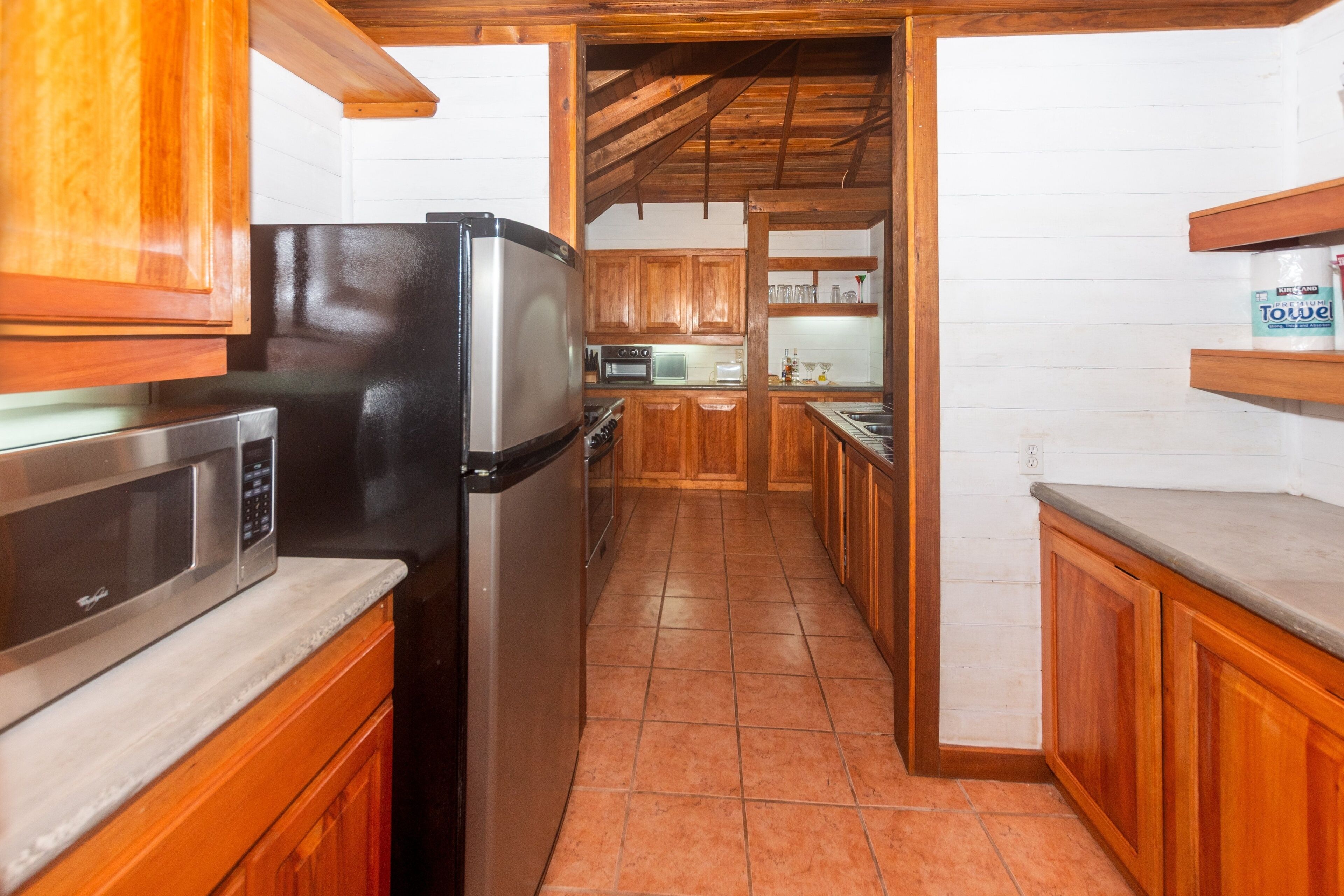 House, 2 Bedrooms | Private kitchen | Fridge, coffee/tea maker