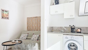 Interior - Les Roses by Interhome (Canet-Plage)