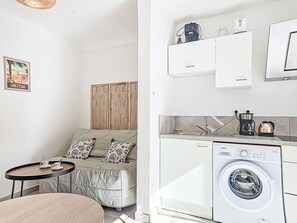Interior - Les Roses by Interhome (Canet-Plage)