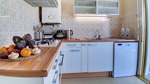 Fridge, microwave, dishwasher, cookware/dishes/utensils - Le Grand Large by Interhome (Cagnes-sur-Mer)