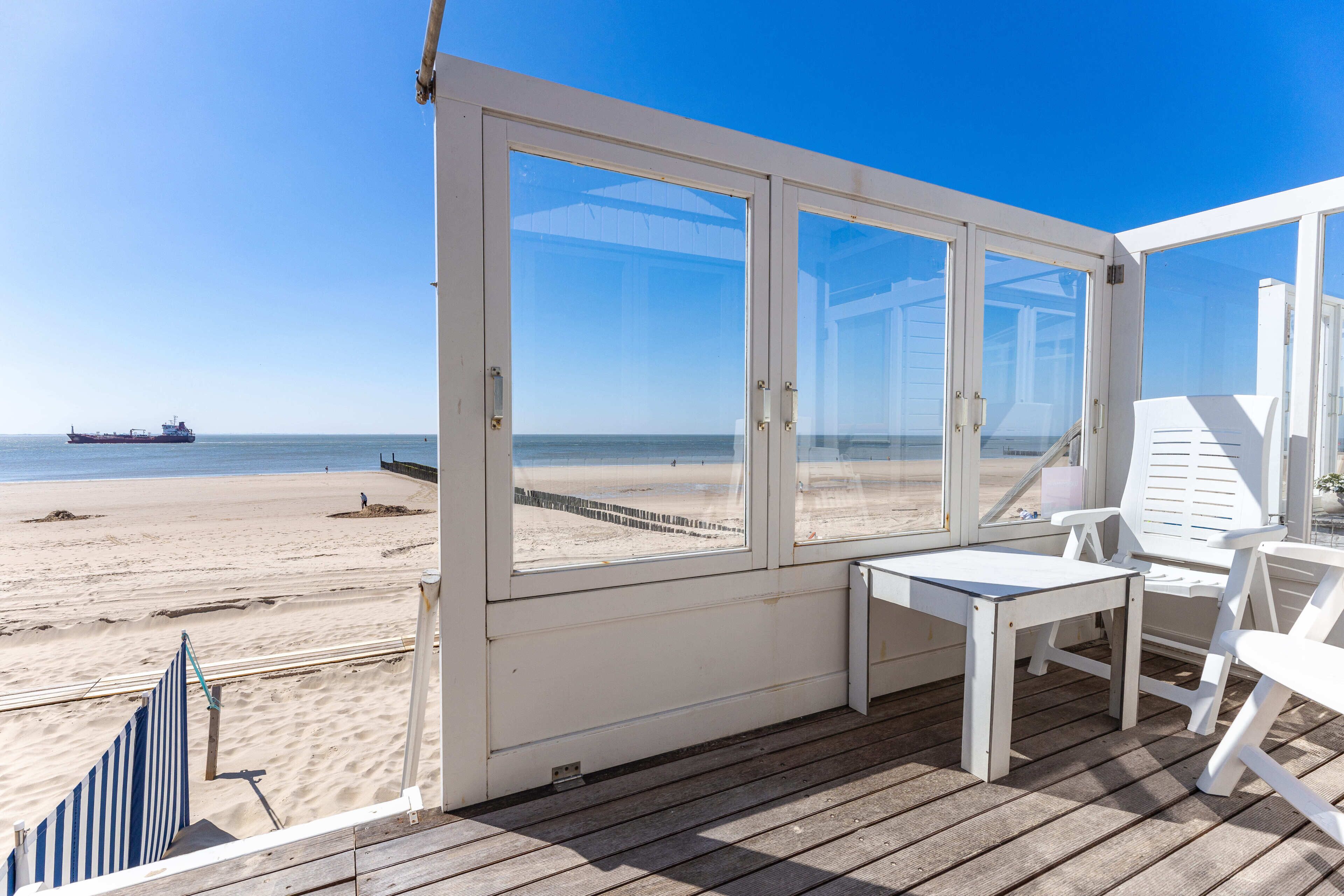 Vlak bij het strand