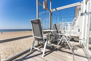 Outdoor dining - Slaapstrandhuisje - Strand Dishoek 37 I Dishoek (Koudekerke)