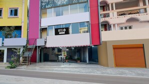 House | Bahagian luar