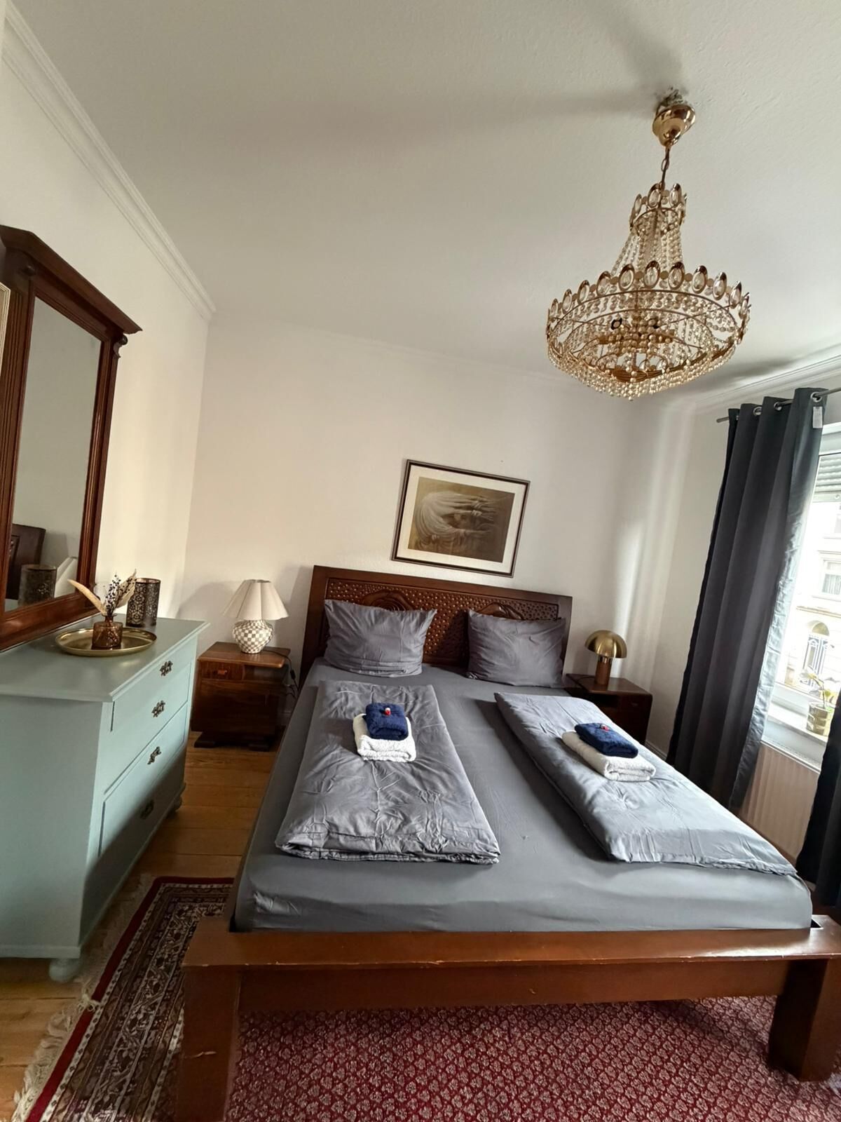 4 bedrooms, in-room safe, desk, iron/ironing board