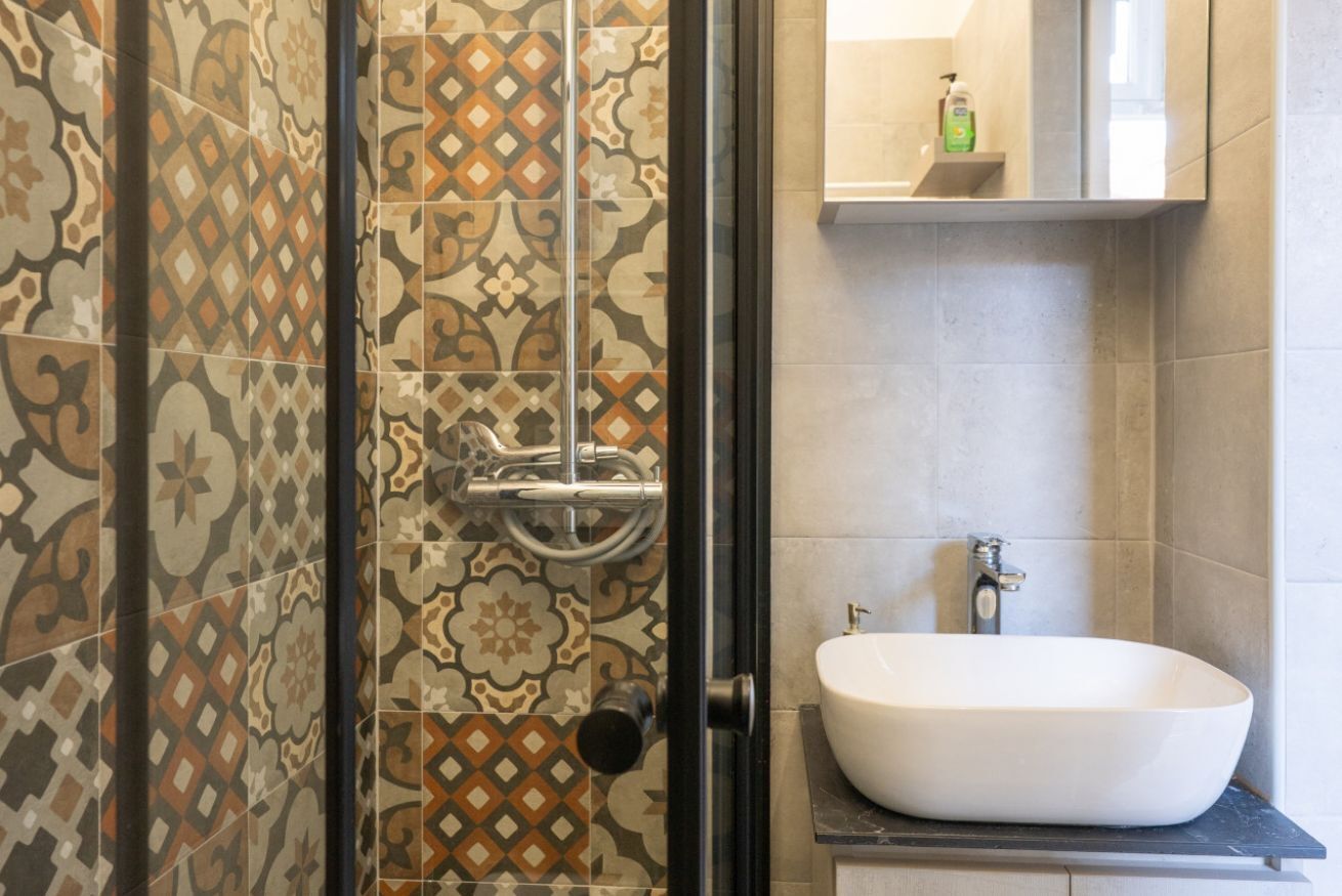 Doccia, asciugacapelli, bidet, asciugamani