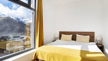 Double Room | Minibar, desk, laptop workspace, free WiFi