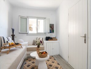 Villa, 1 cama Queen size y sofá cama, alberca privada | Área de sala de estar