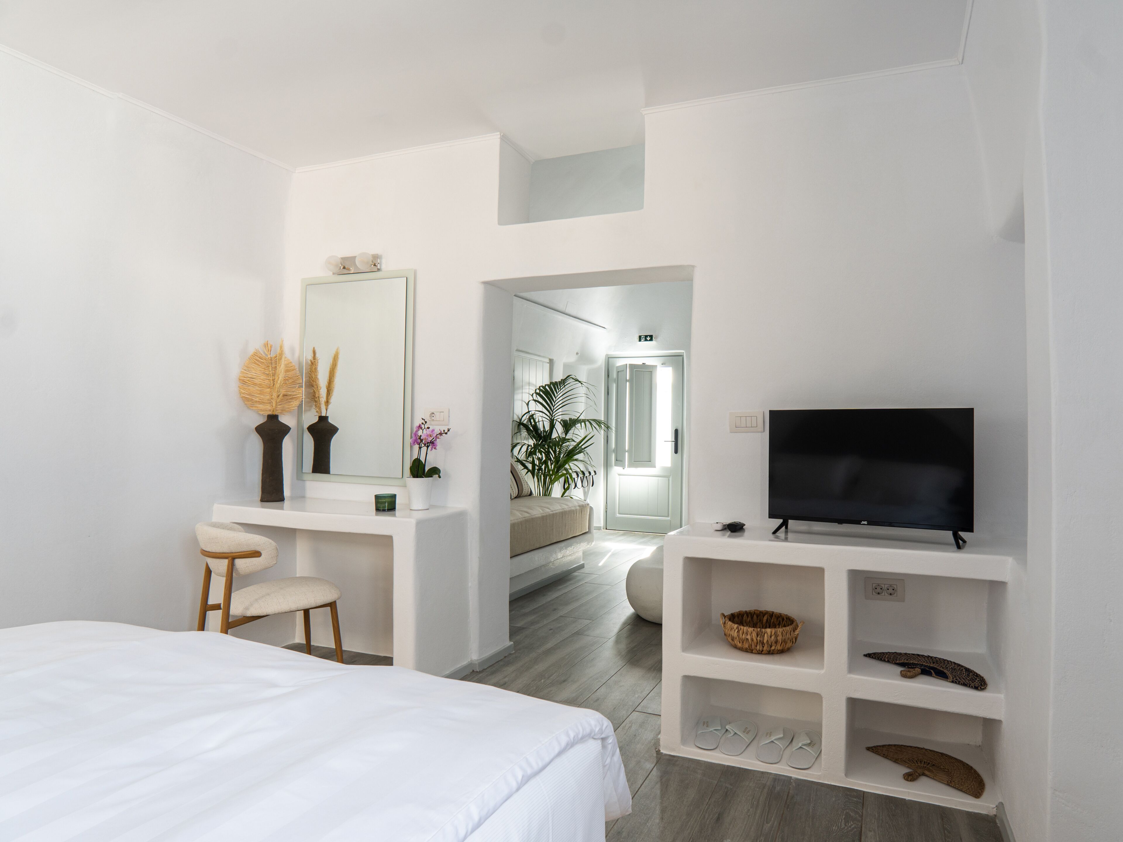 Villa, meerdere bedden, airconditioning | Luxe beddengoed, een minibar, een kluis op de kamer, geluiddichte muren