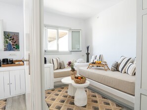 Vila, 1 cama Queen e sofá-cama, piscina particular | Área de estar