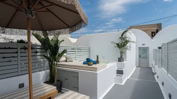 Villa, Multiple Beds, Air conditioning | Property grounds