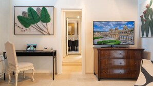 Unclassified image, 3 of 64, button - Casa Philomena - Historic Charm in city center (Noto)