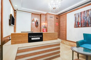 House | Reception - Deluxekey Rooms (New Delhi)