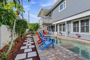 A heated pool - 6 King Suites | Pool + Game Room Oasis Near Beaches (Seminole)