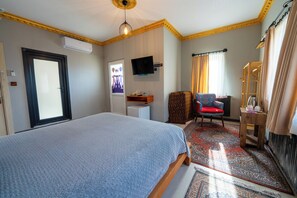 Perhesviitti, parveke, kaupunkinäköala