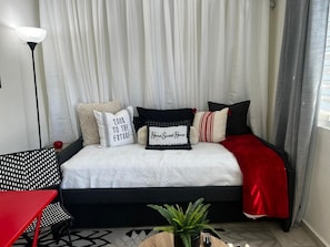 1 bedroom, iron/ironing board, WiFi, bed sheets