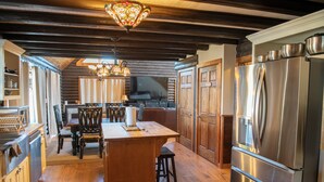 Unclassified image, 5 of 37, button - 7BR Lake Cabin in Carrollton, Spacious, Private, Ideal for Work Retreats (Carrollton)