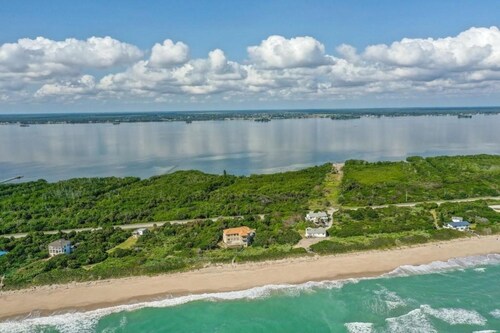 MB All New Townhouse on 1.2 acre Ocean Front lot