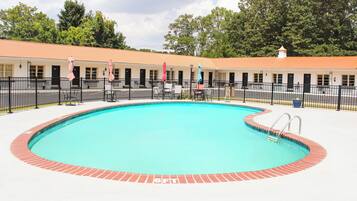 Seasonal outdoor pool