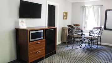 Habitación clásica con 1 cama matrimonial o 2 individuales | Interior