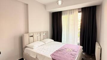 Deluxe-Apartment, Balkon, Gartenblick