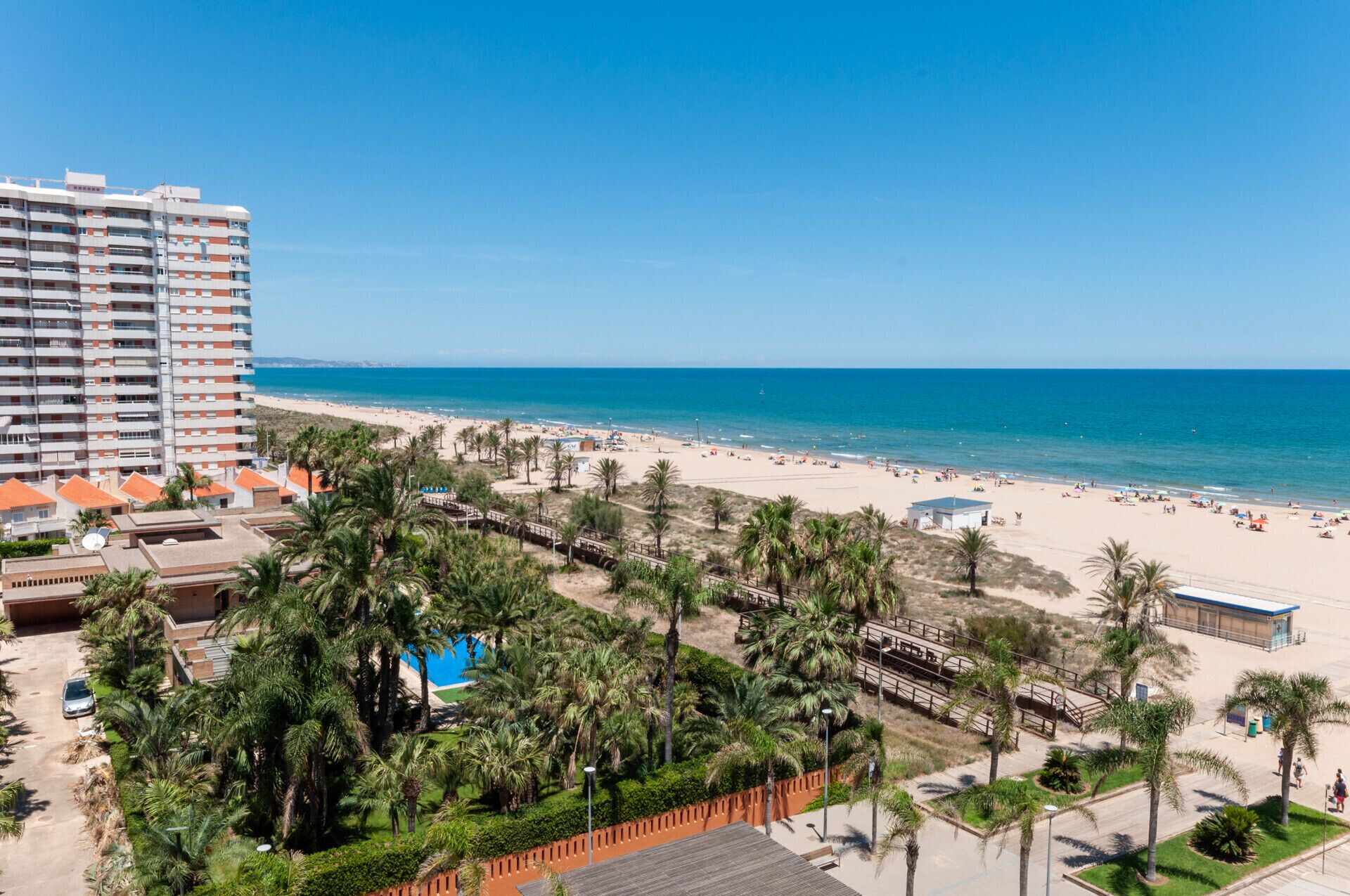 Platja a a prop 