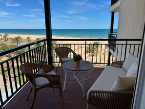 Property grounds - PRECIOSO APARTAMENTO FRONTAL AL MAR - only families (Playa de Gandía)