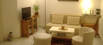 Apartment 3Z 50qm, 2 beds 1 bath, Hamburg Sasel-Berne, accommodation with WLAN