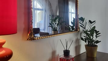 Interni